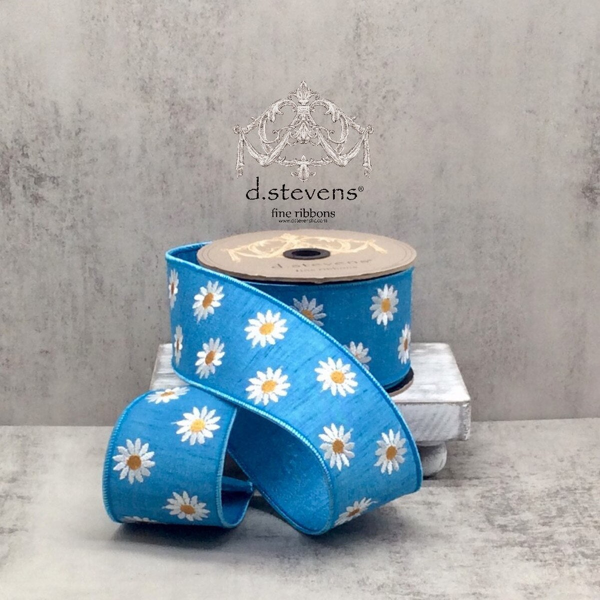 Blue Ocean Dupion Embroidery Ribbon with White Daisies 2.5" x 10 Yds