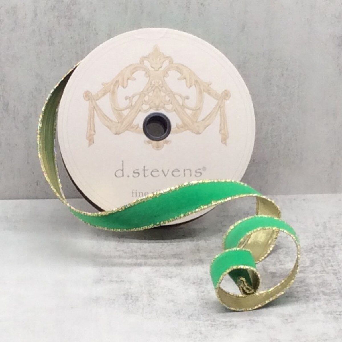 Kelly Green Flocked Velvet Ribbon with Metallic Gold Back 1" x 25 Yds