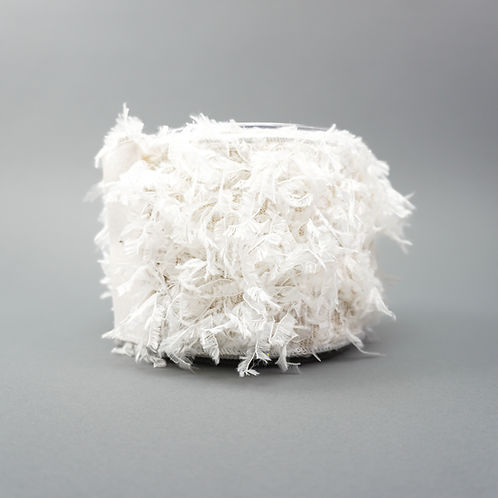 RIBBON FEATHER FUR WHITE (3 SIZES)