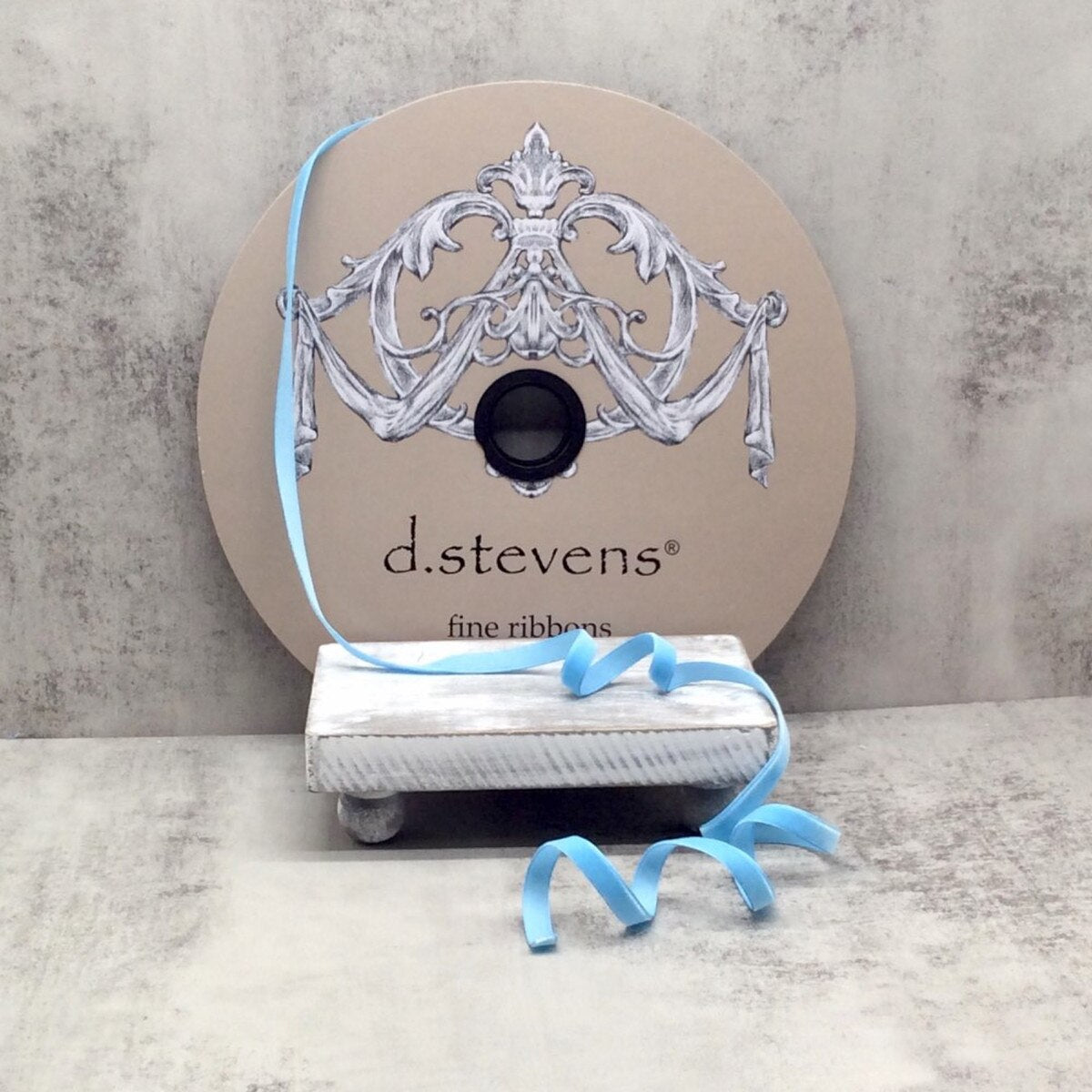Sky Blue Velvet Ribbon 8 In X 50 Yds