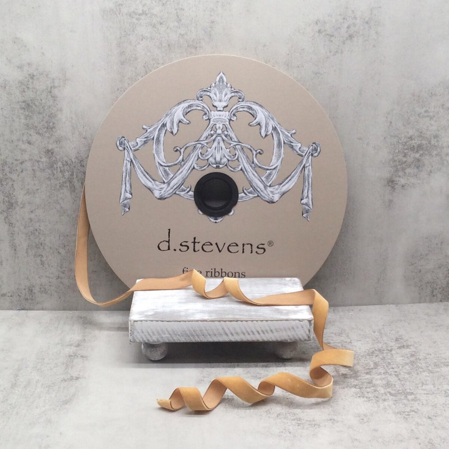 Voss Velvet Ribbon 8 Inch X 50 Yards Caramel