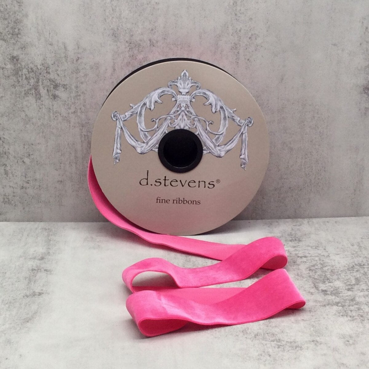 Hot Pink Velvet Ribbon 1.5 Inch x 20 Yards