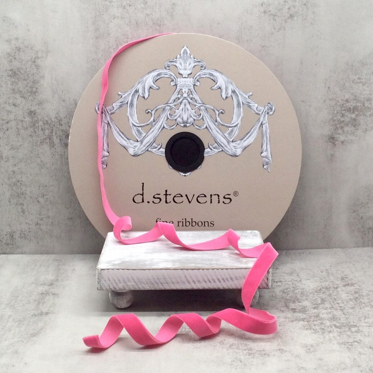 Voss Velvet Ribbon 8 Inch Rose Pink 20 Yards