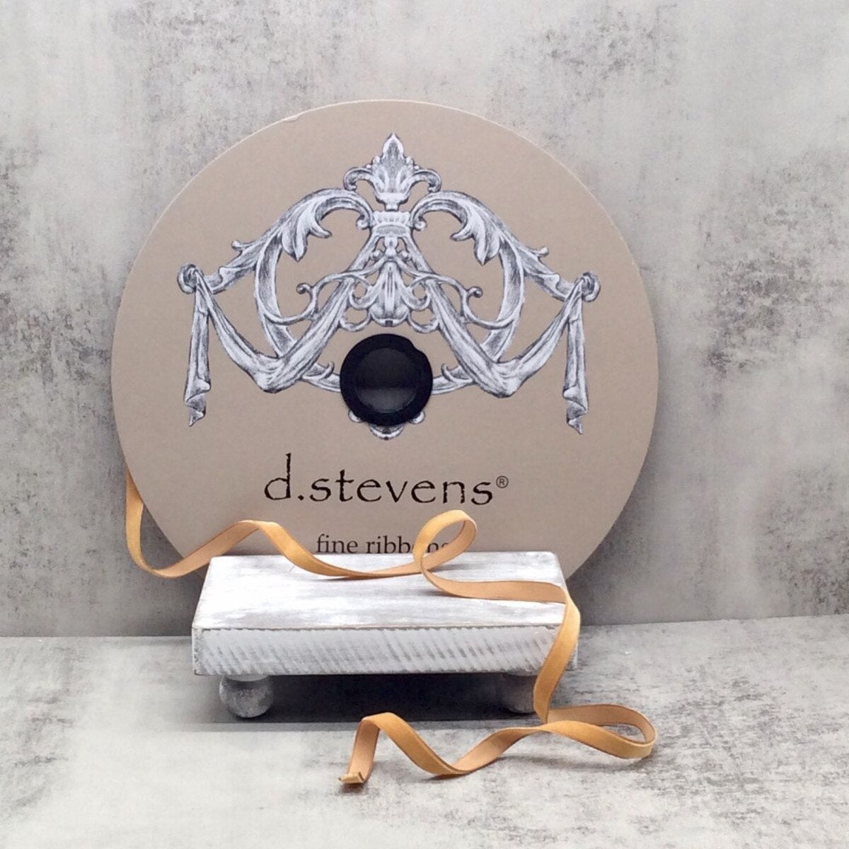 Voss Velvet Ribbon 8 Inch Caramel 20 Yards