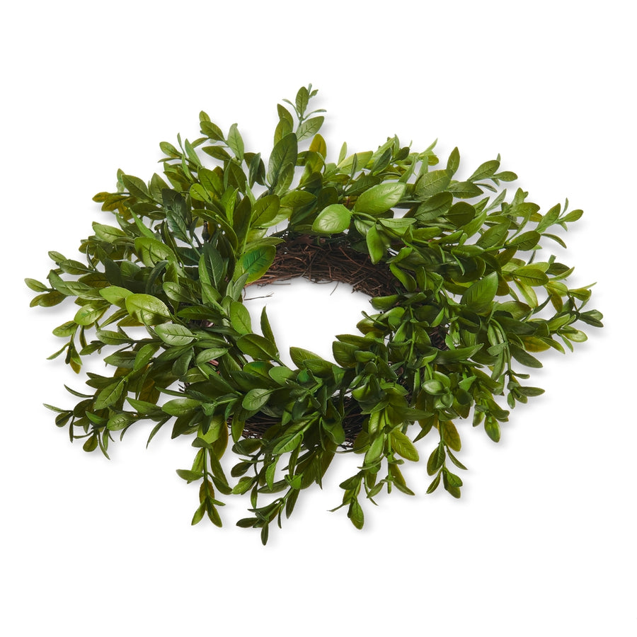 10" Boxwood  Candle Ring