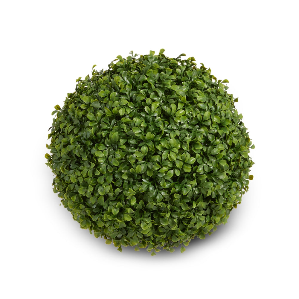 16" UV Boxwood Orb