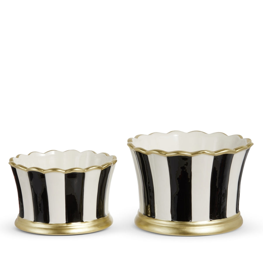7.5" Black and White Stripe Scallop Cache Pots