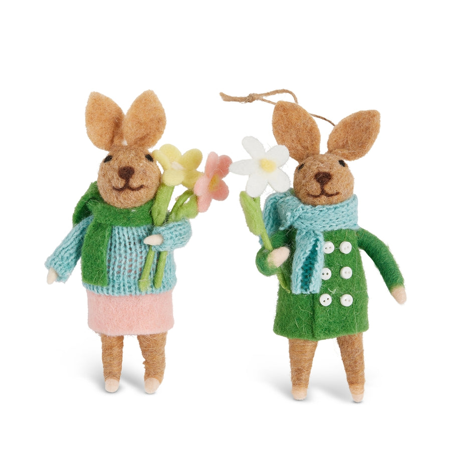 5.75" Flower Picking Mouse