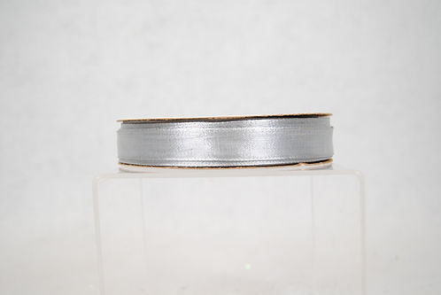 RIBBON MAGIC 5/8 SILVER 100YD
