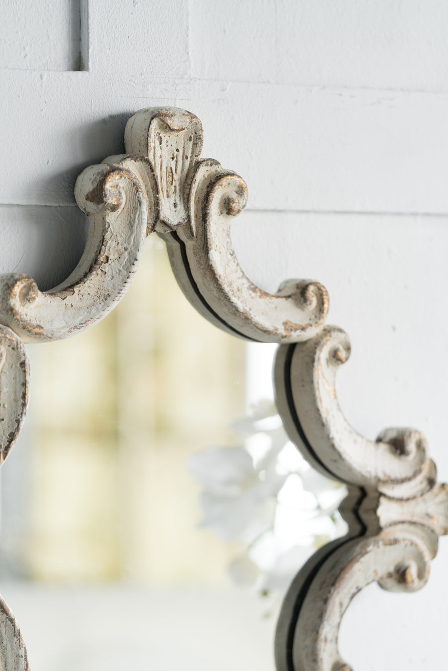 Beau Mirror