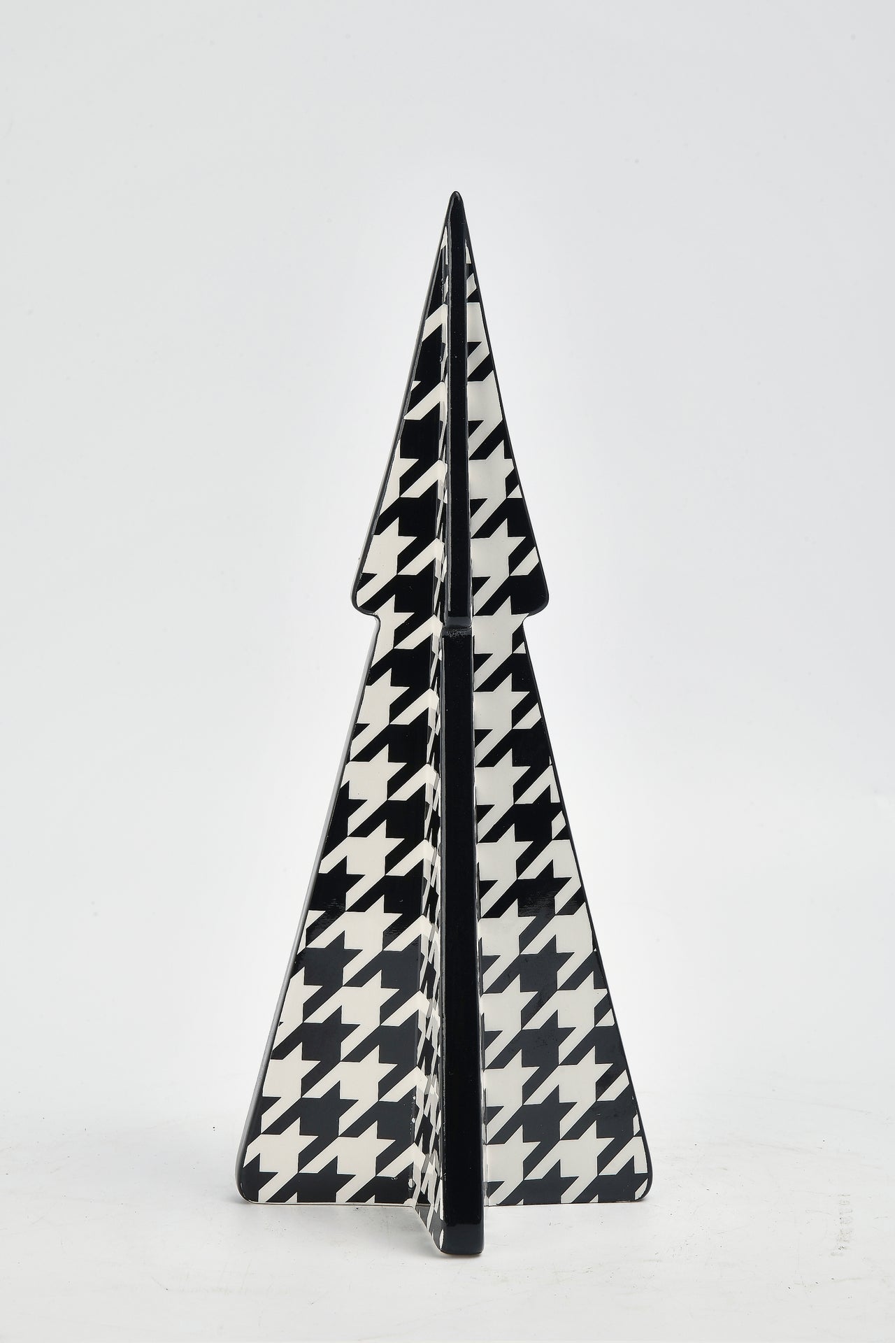 Lg. Xmas Tree With Houndstooth Decal