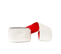 Creme Velvet and Red 2.5