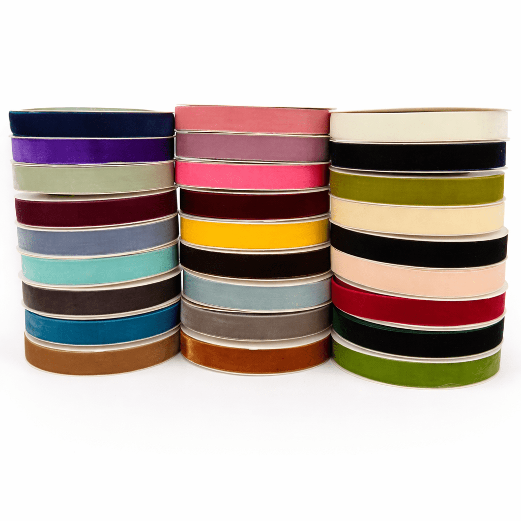 3/4 Inch Classic Velvet Ribbon with Woven Edge