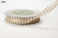 3/4 Inch Organza Daisy Edge Ribbon – QK45 – CHAMPAGNE
