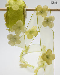 1.5 Inch Flower with Pearl Ribbon Garland – TZ-46 PARROT GREEN (8 Yards)