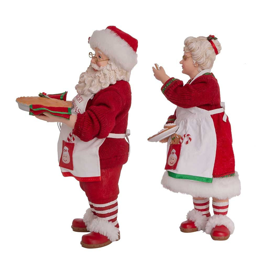 10.5“ Fabriché™ Mr. and Mrs. Claus Dessert Set