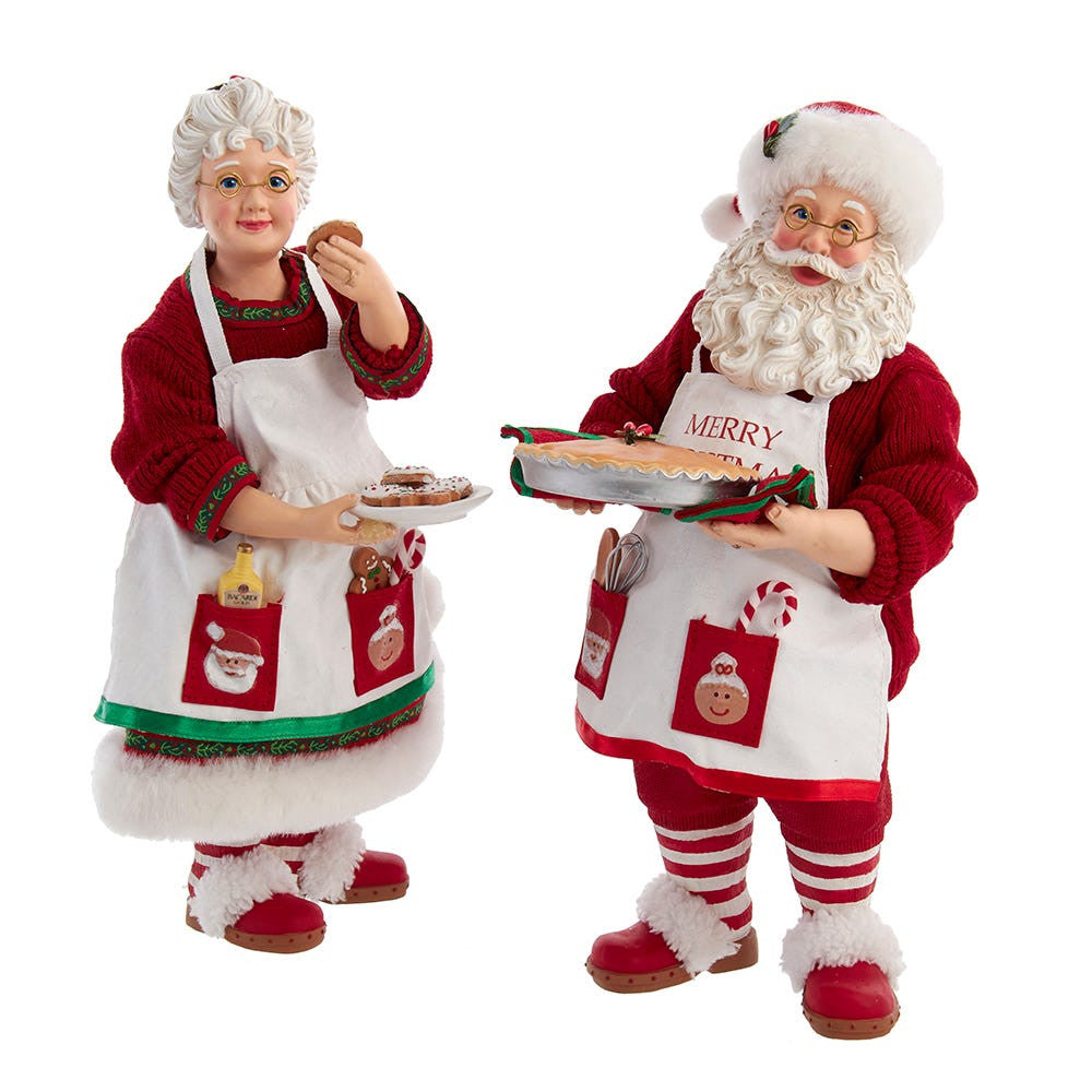 10.5“ Fabriché™ Mr. and Mrs. Claus Dessert Set