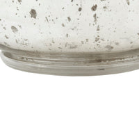 Yvonne Lamp