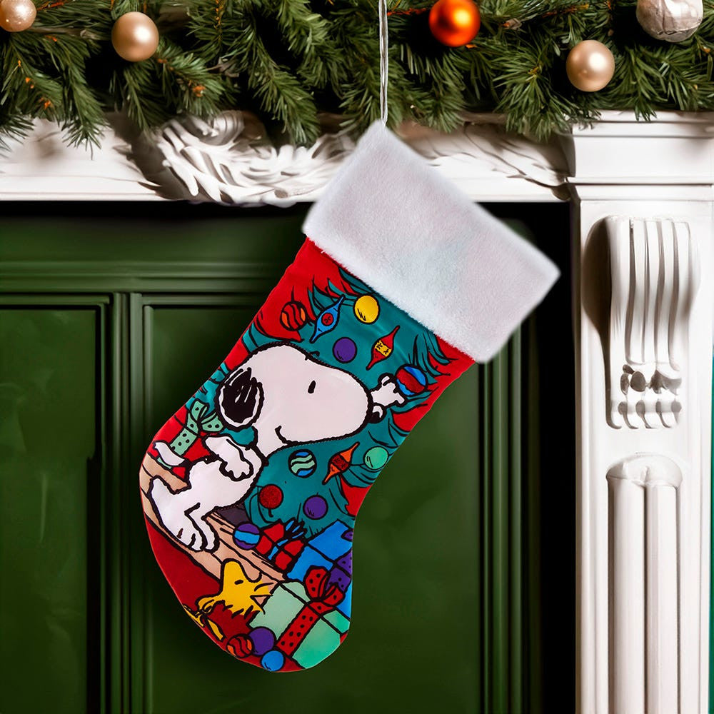 Peanuts© Snoopy Decorating Tree Stocking