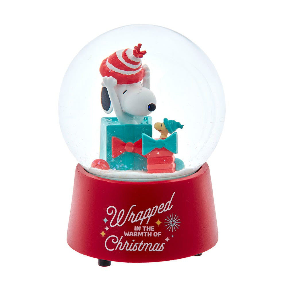 Peanuts© 100MM Musical Snoopy With Presents Water Globe