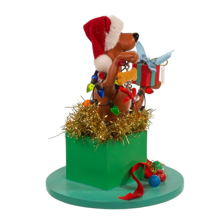 5" Fabriché™ Scooby-Doo!™ In Present Table Piece