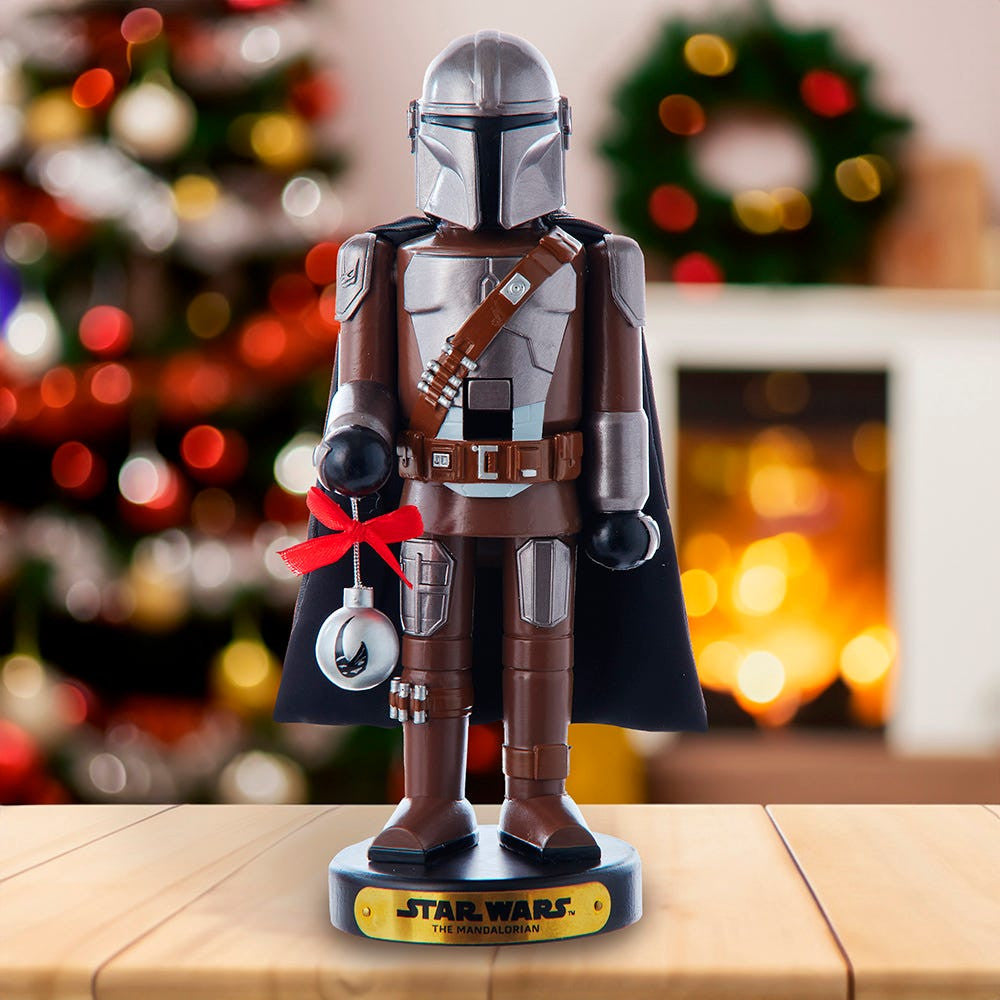 10" Star Wars™ Mandalorian Nutcracker