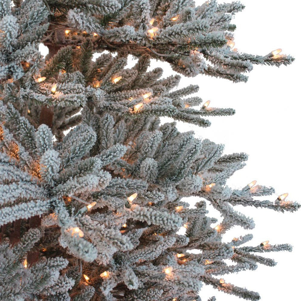 9' Pre-Lit Clear Incandescent Flocked Vail Pine Tree